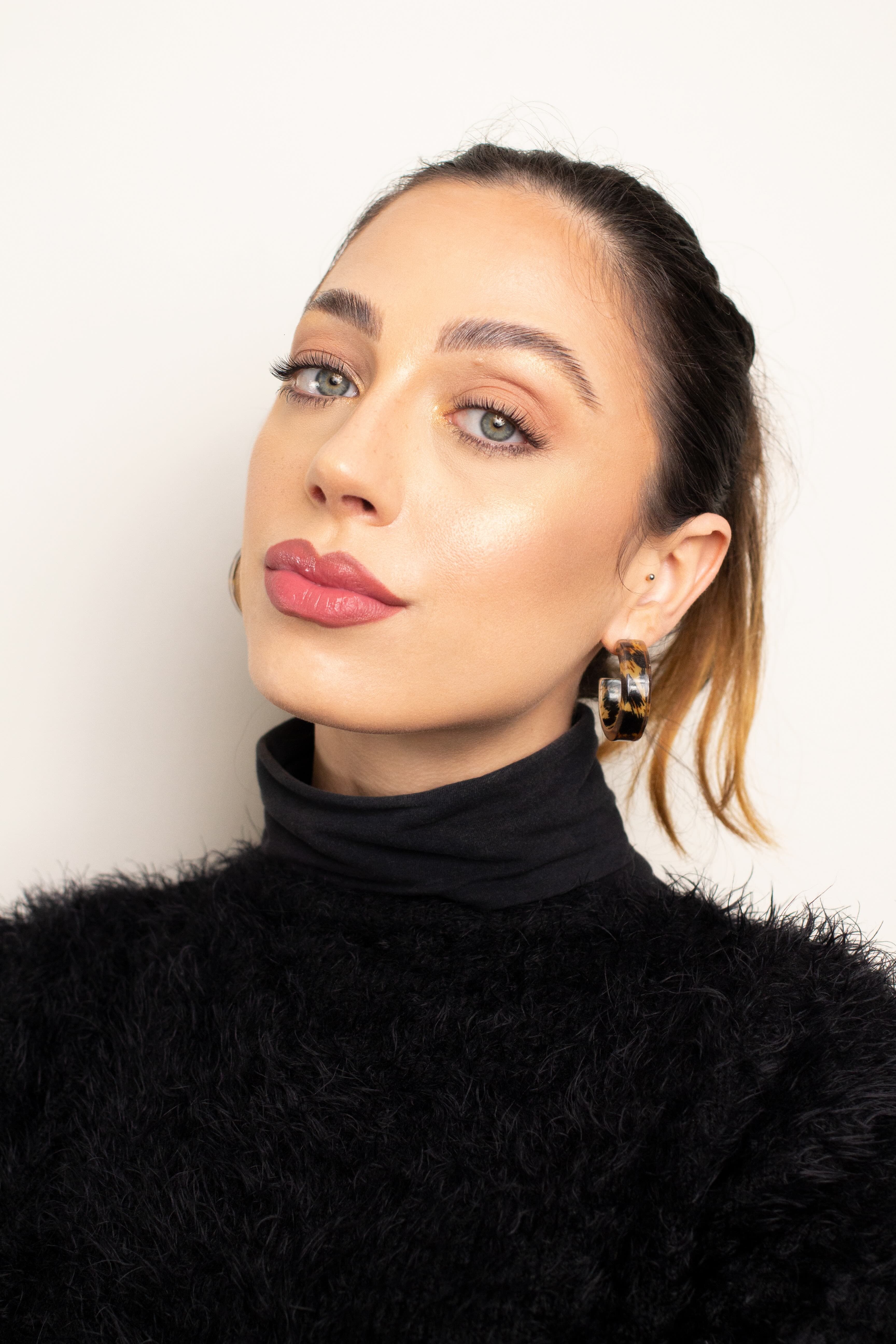 Alessia, Birdie Brows & Lashes